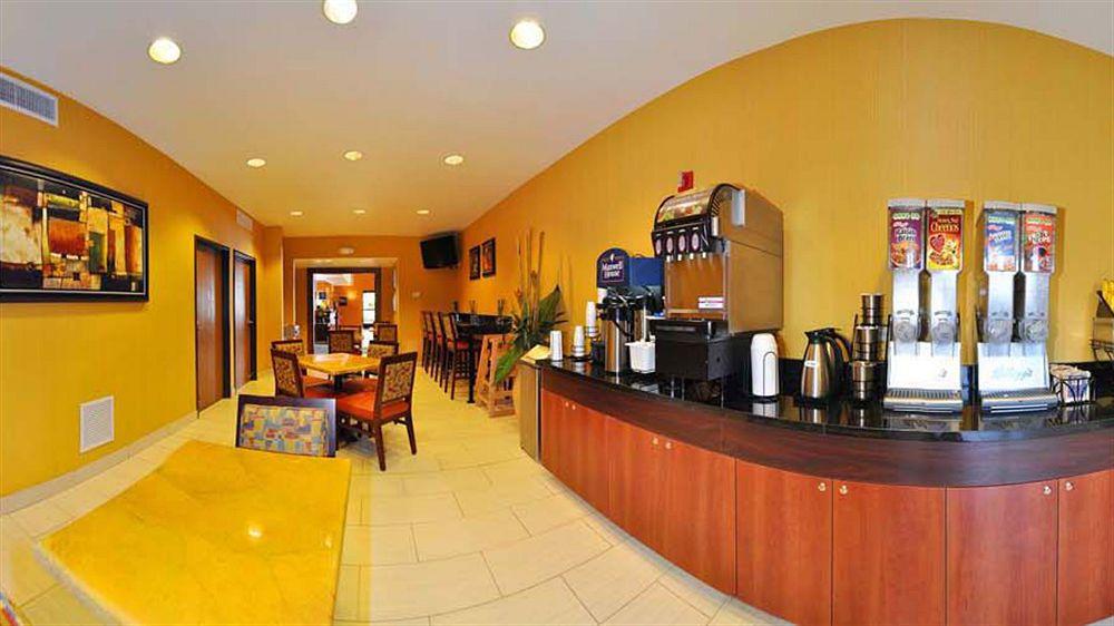 Best Western Plus Fresno Inn Exterior foto