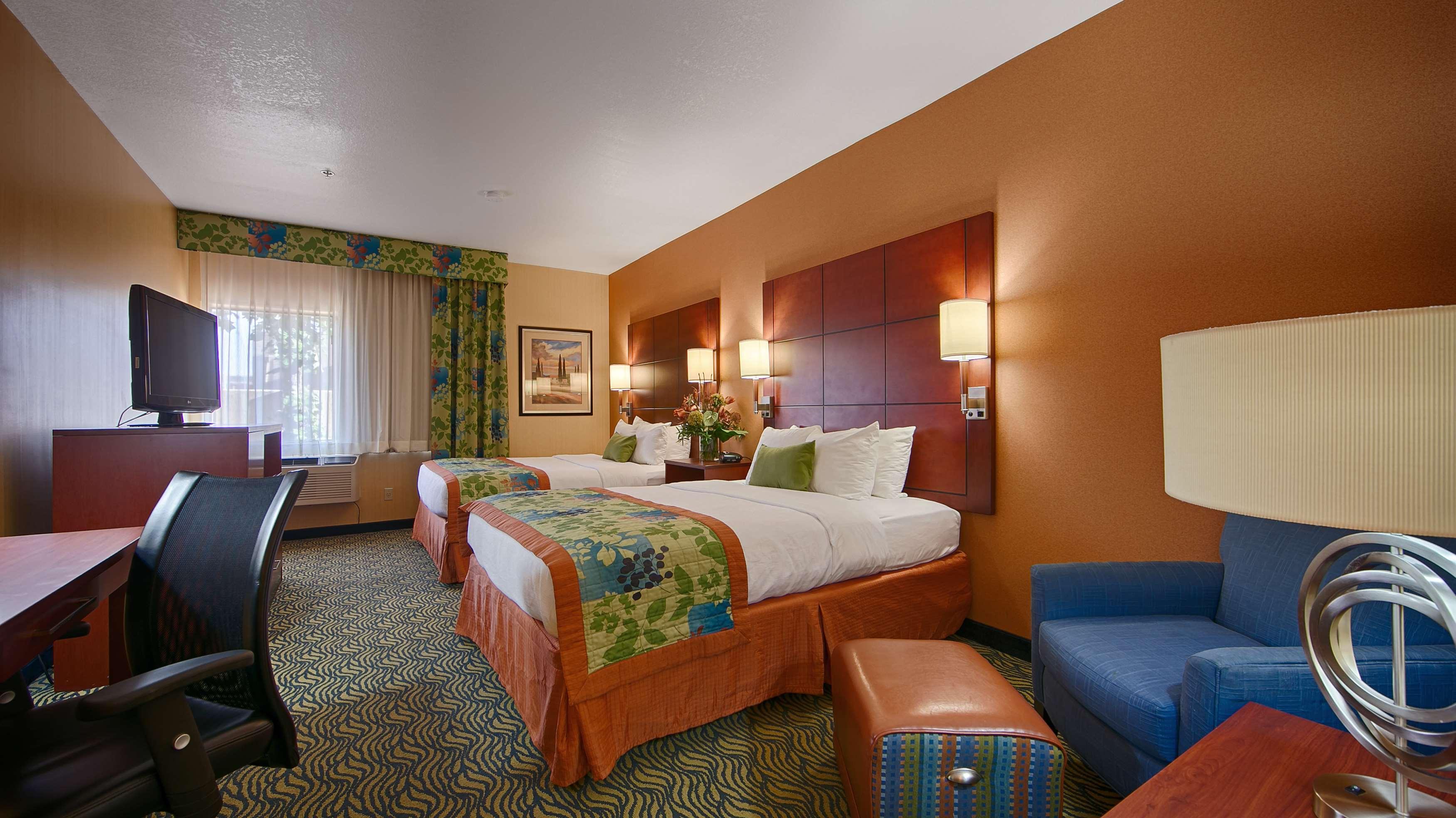 Best Western Plus Fresno Inn Exterior foto