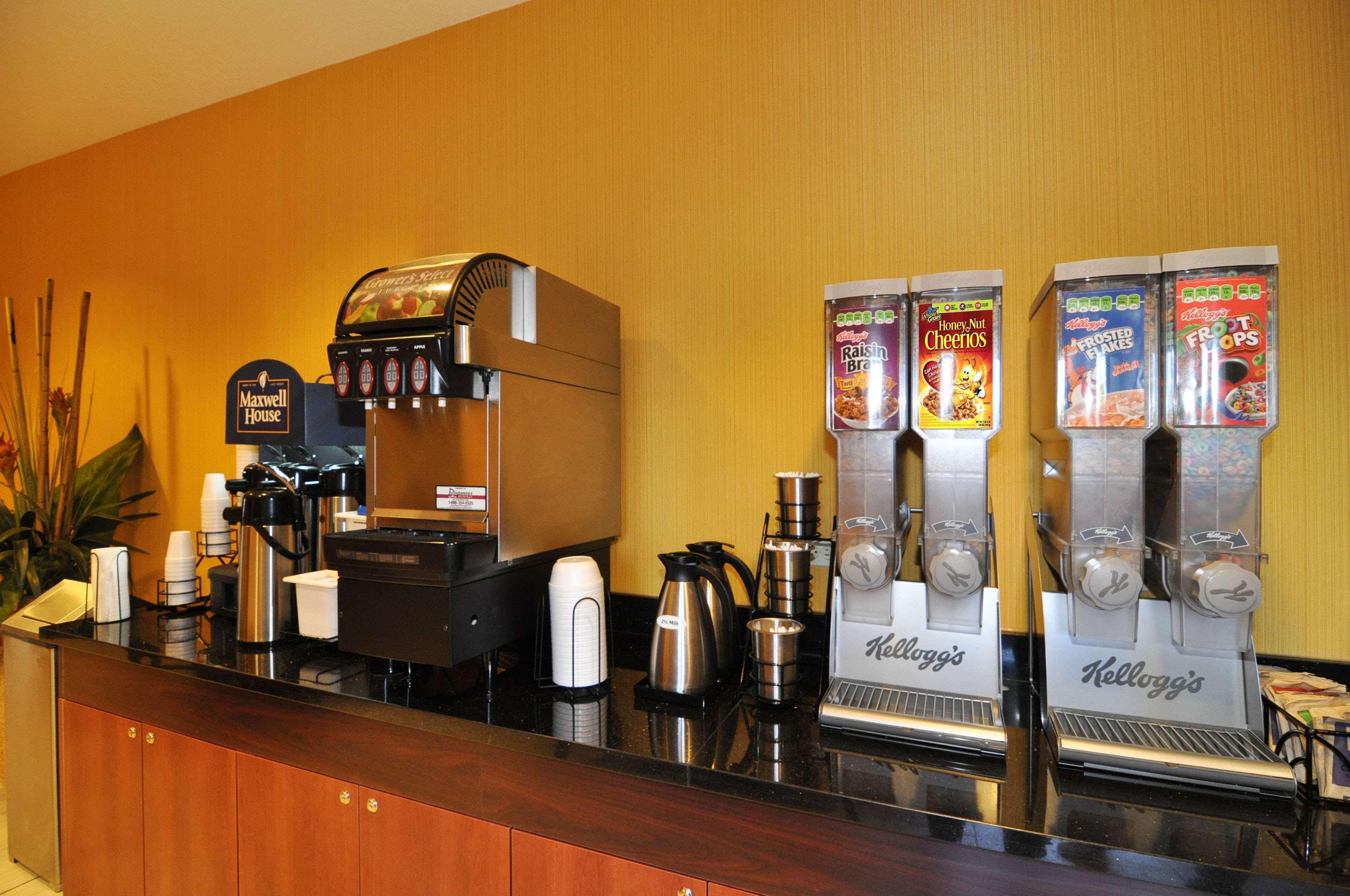 Best Western Plus Fresno Inn Restaurante foto