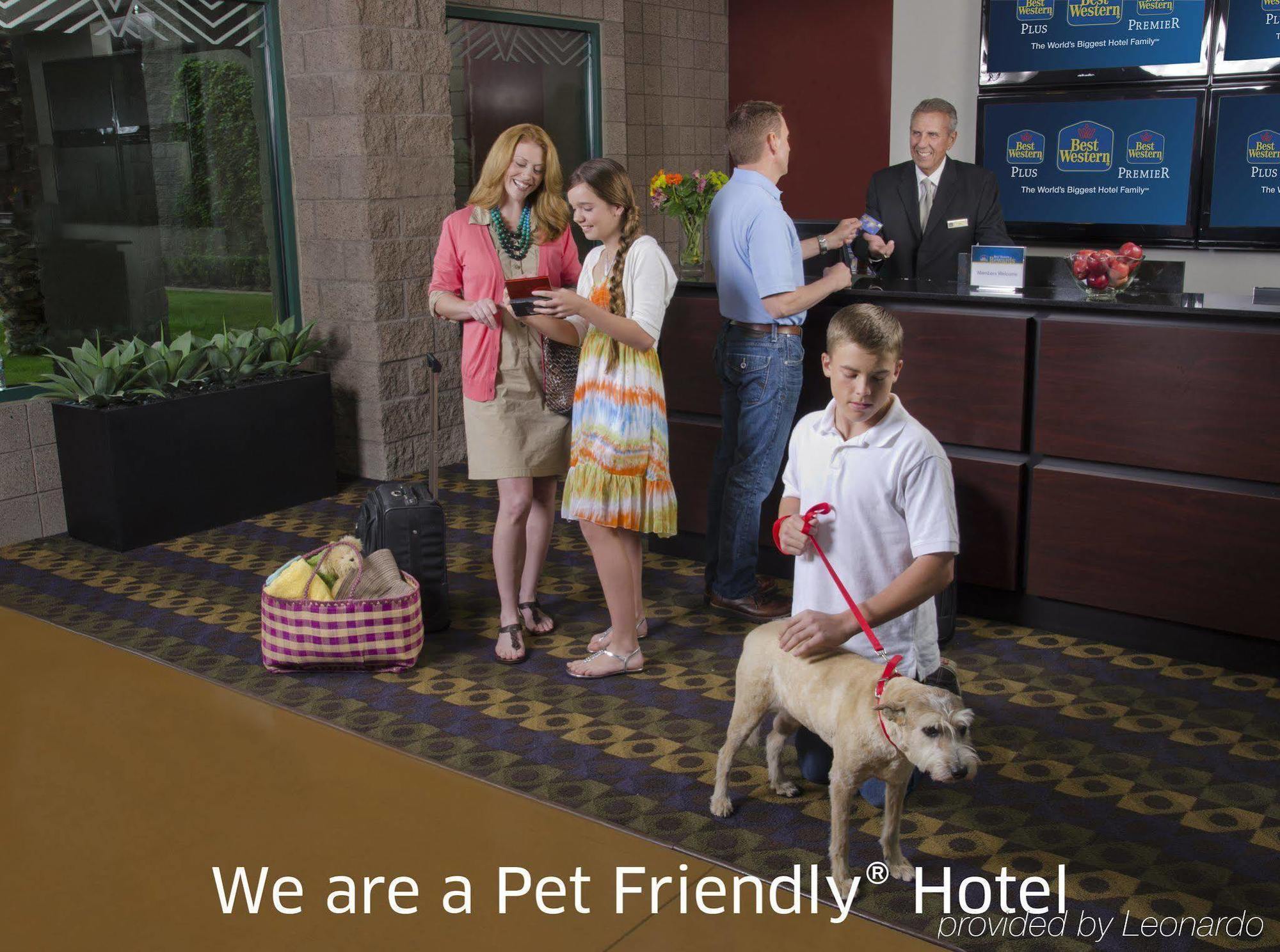 Best Western Plus Fresno Inn Exterior foto